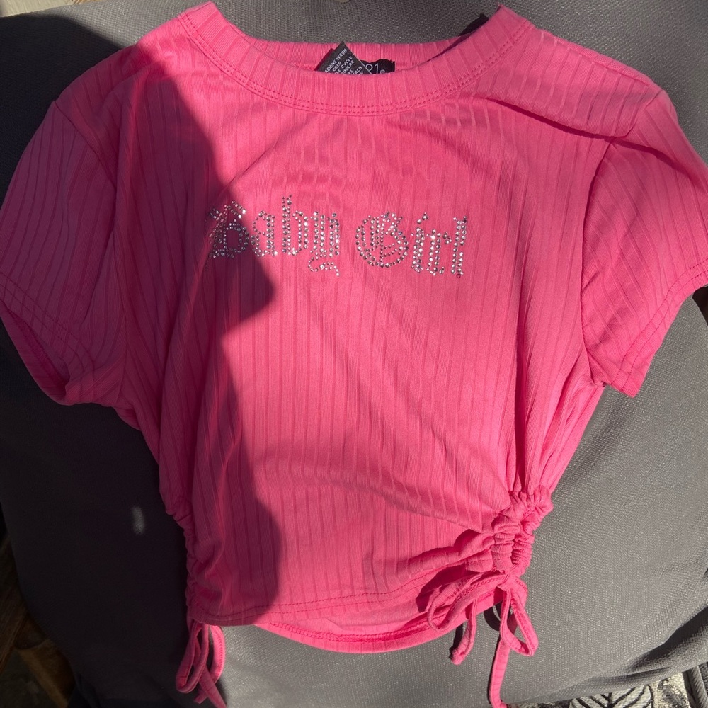 Soft Slightly Stretchy Crop Top |Size Medium |Color is a pretty pink
